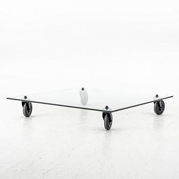 Gae Aulenti, Coffee table, “Tavolo con Ruote”, Fontana Arte, Italy, late 20th/early 21st century.