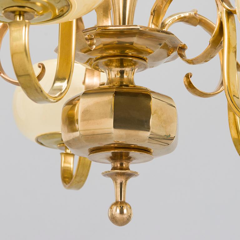 Paavo Tynell, a 1930's '1819/5' chandelier for Taito.