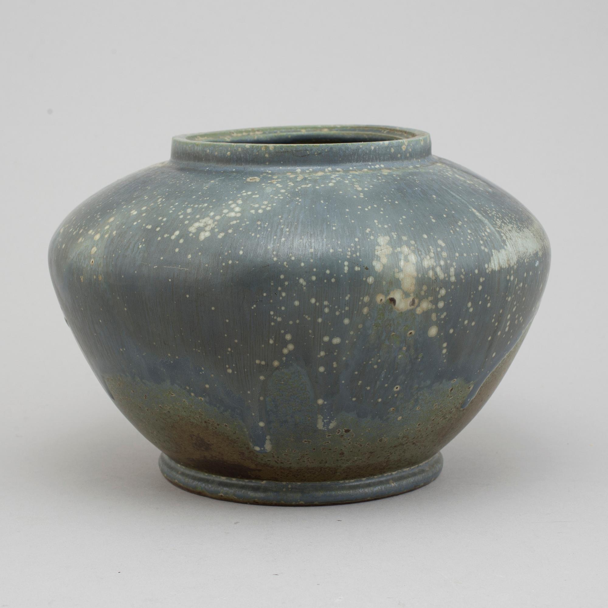 BODE WILLUMSEN & HANS HANSEN, a stoneware jar, Denmark, signed and dated 16-4-1937.
