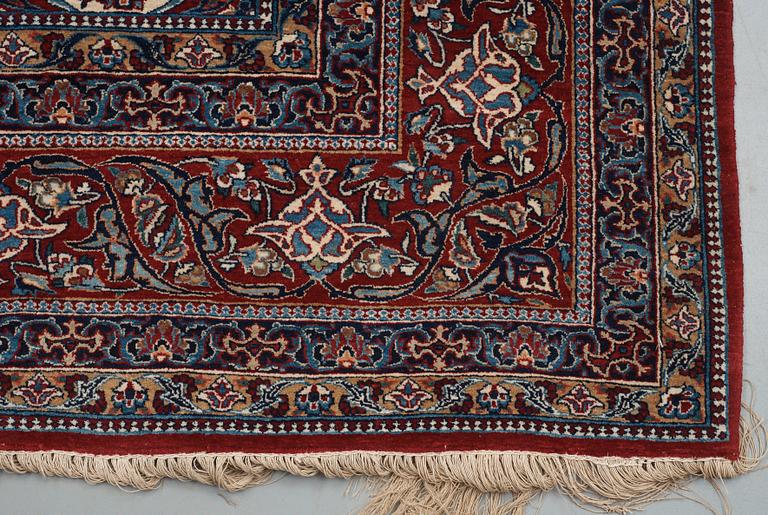 SEMI-ANTIQUE ESFAHAN. 319,5 x 218,5.