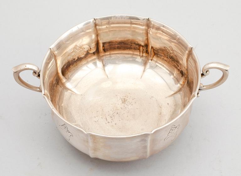 SKÅL, silver, GAB, Stockholm 1939. Vikt ca 594 g.