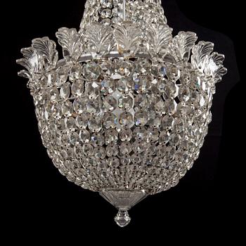 KATTOKRUUNU, 1900-luku. Korkeus noin 87 cm.