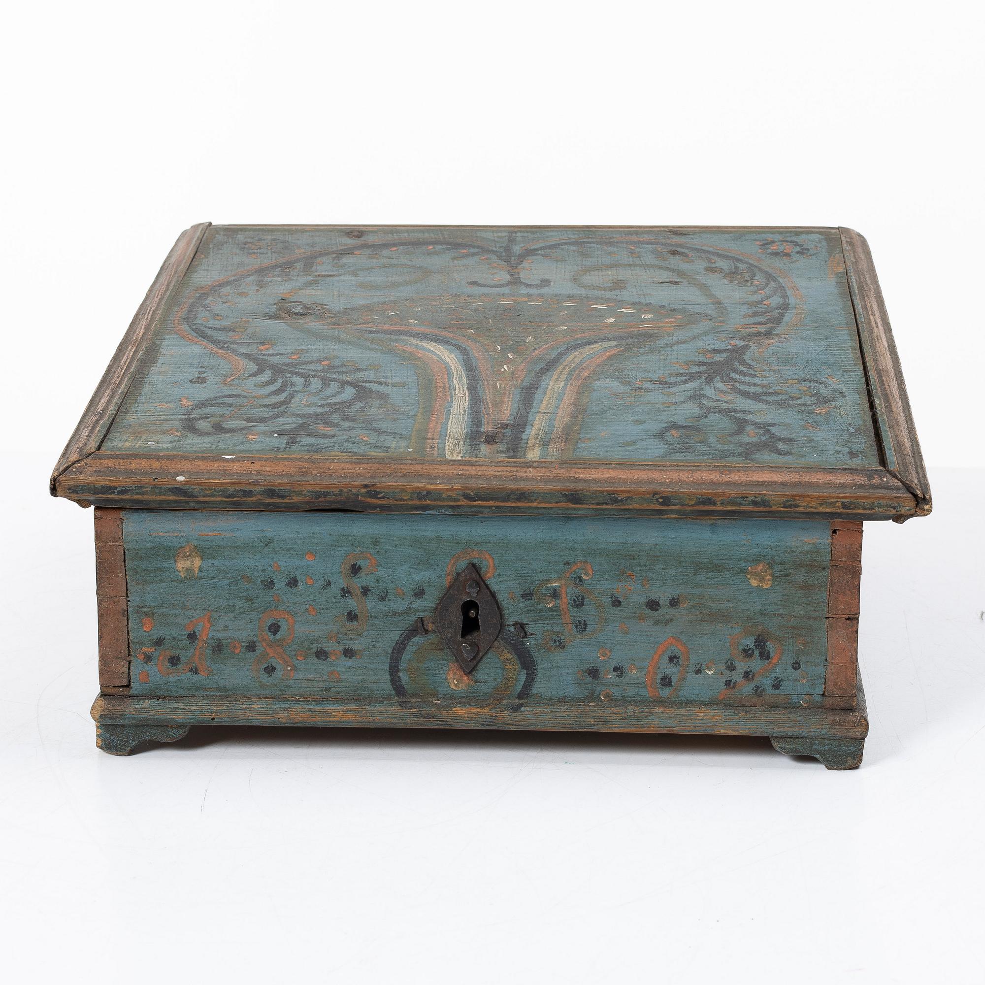 A Swedish painted box, early 19th century.