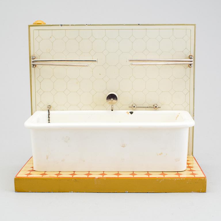 A tinplate bathroom by Märklin, Germany, 1910/20s.