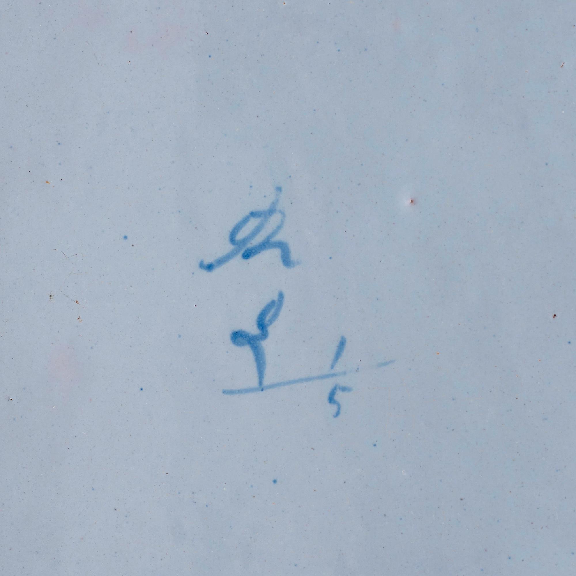 A Swedish Rörstrand faience charger, 1750-60.