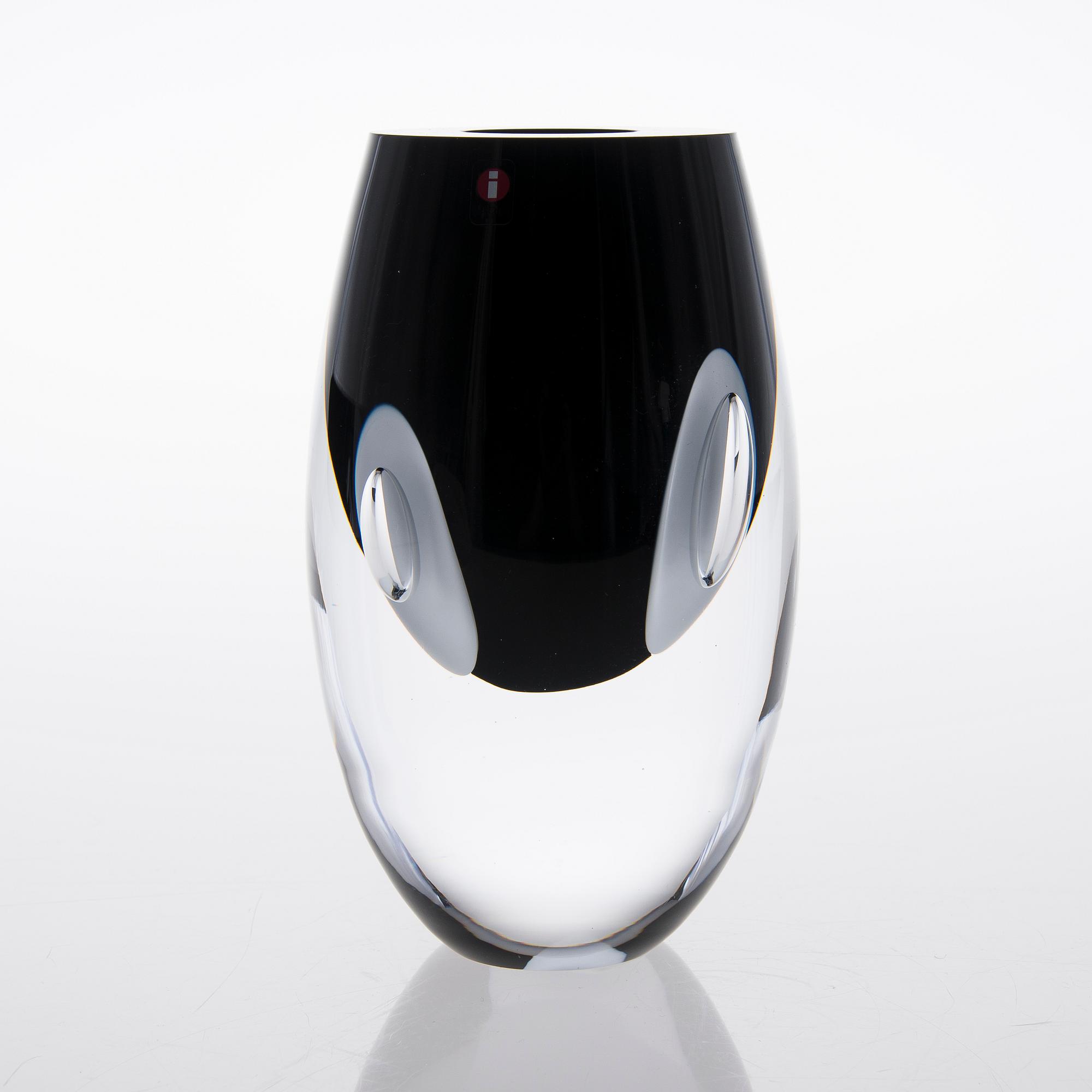 A GLASS SCULPTURE, "Claritas", signed Timo Sarpaneva Iittala 2006.