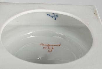 URNA, porslin, möjligen Fürstenberg, 1900-talets början.