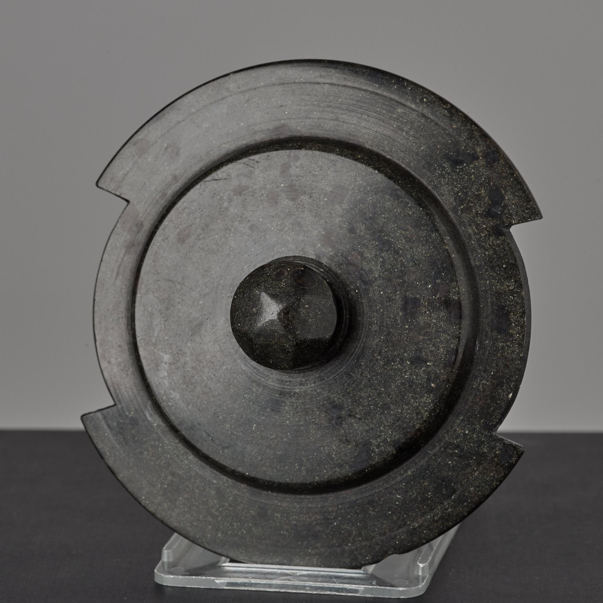 A serpentine stone butter box and cover circa 1800.
