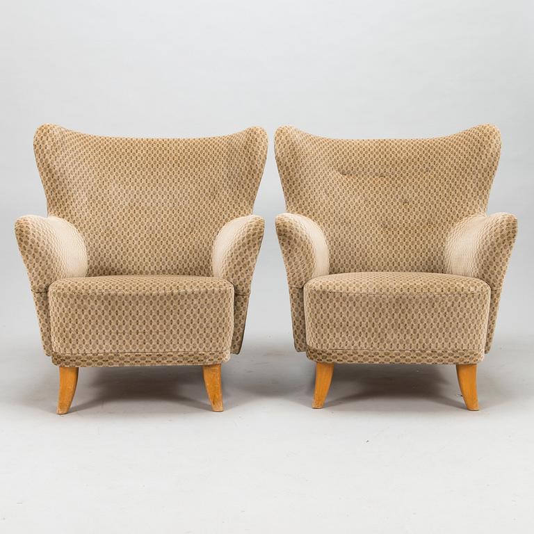 ILMARI LAPPALAINEN, a pair of mid-20th century 'Laila' armchairs for Asko.