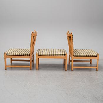 Børge Mogensen, a set of  beech lounge chairs and ottoman, Fritz Hansen, Danmark 1966.
