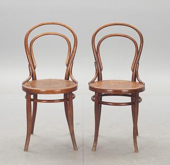 STOLAR, ett par, Thonet, 1900-talets första hälft.