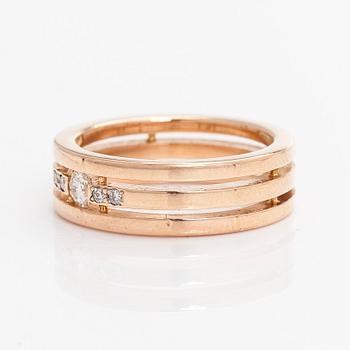 Ring, brilliant cut diamonds, 14K gold.