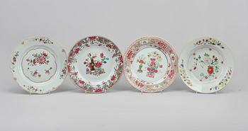 TALLRIKAR, 4 st, porslin, Kina, 1700-tal.