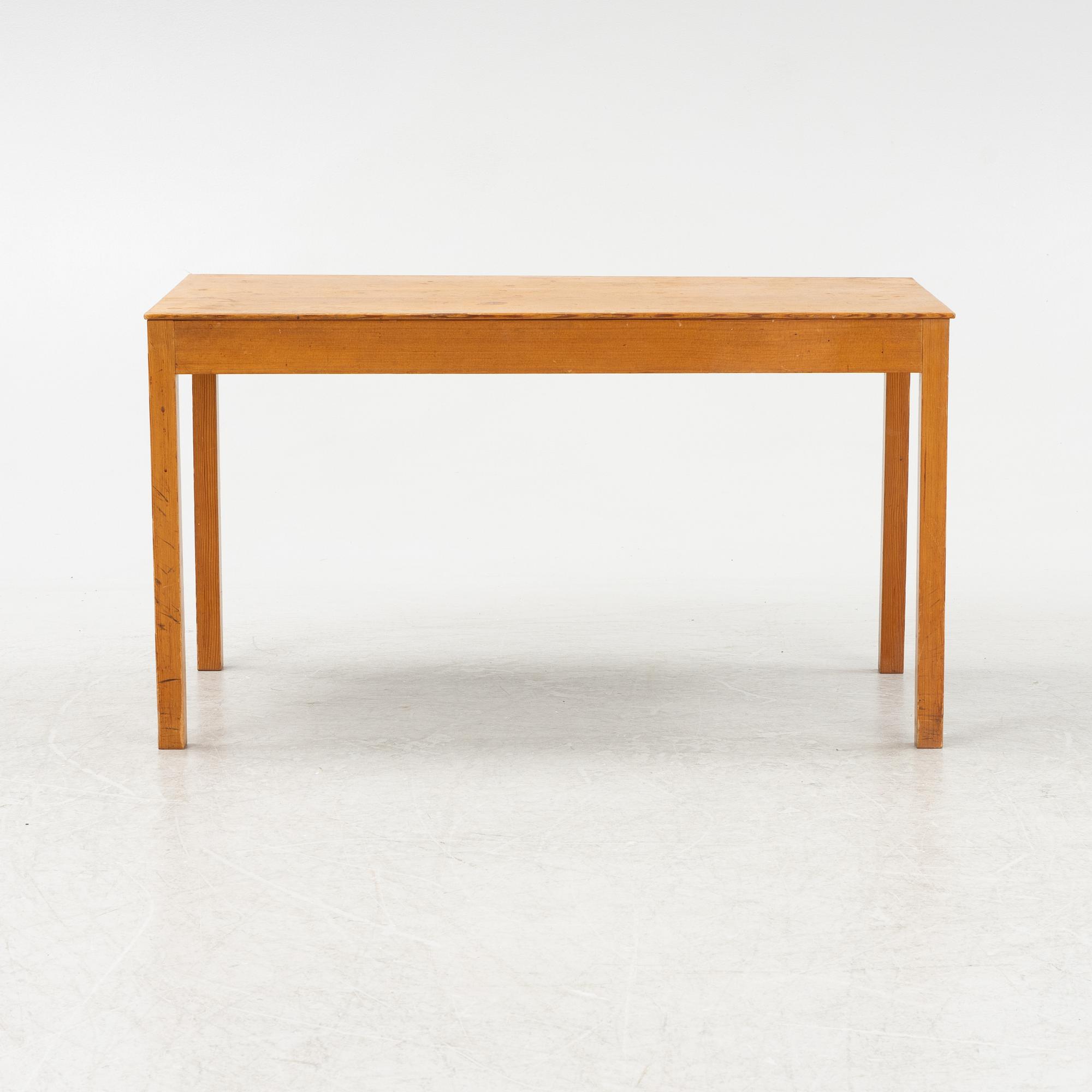 Stig Lönngren, a 1950's pinewood coffee table.