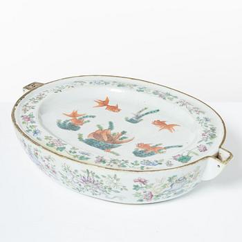 Värmefat, porslin, Kina, Qingdynastin, 1800-tal.