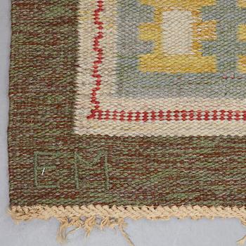 Edna Martin, A CARPET, flat weave, ca 357,5 x 254 cm, signed EM SH (Edna Martin, Svensk Hemslöjd).