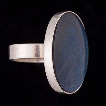 HÄNGSMYCKE samt RING, sterling silver, spektrolit. Kaunis Koru och KGK. 1990-tal.