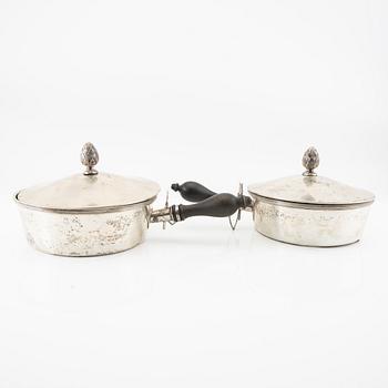 A Swedish 20th century set of two silver dishes and cover mark of B Erlandsson Kristianstad 1911 weight 1822 grams.