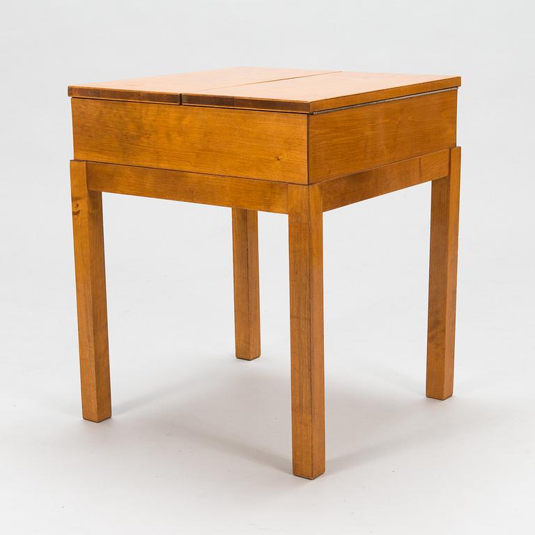 Maija Heikinheimo, pöytä/ompelupöytä, "Kaino", Asko 1930-luku.
