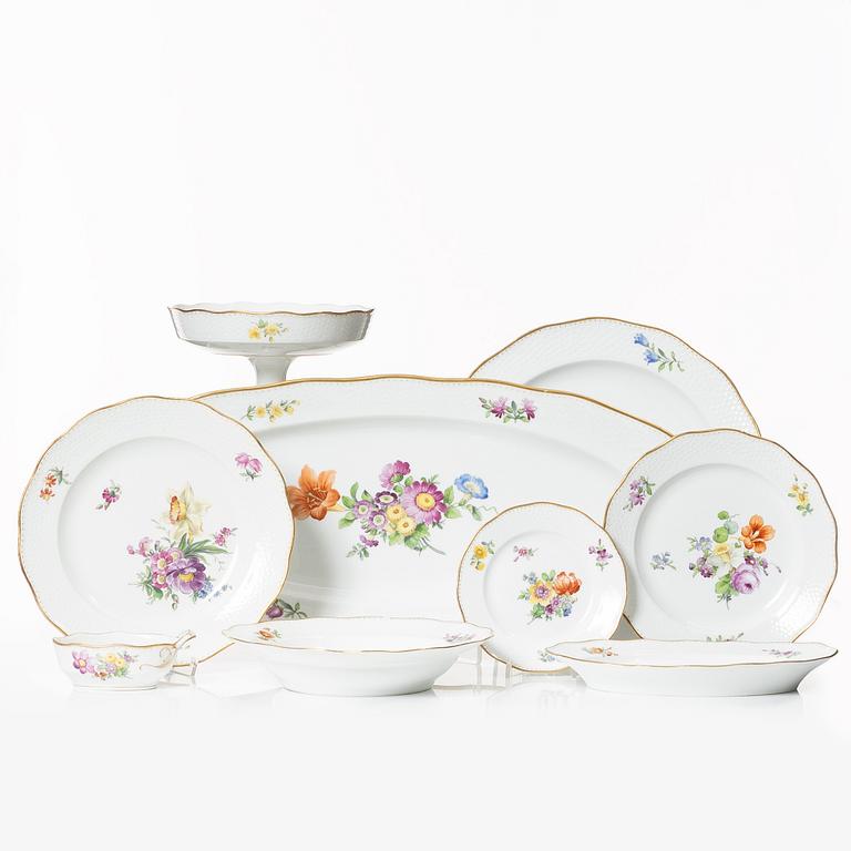 Royal Copenhagen, a 33-piece dinner service, 'Saxon Flower', Denmark.