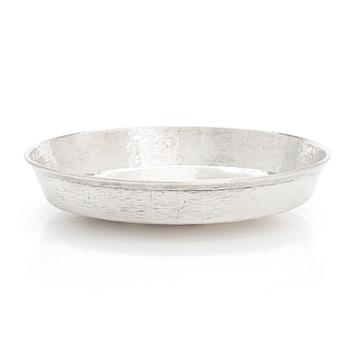 Tapio Wirkkala, sterling silver bowl TW 289, Kultakeskus, Hämeenlinna 1970. Model designed in 1963.