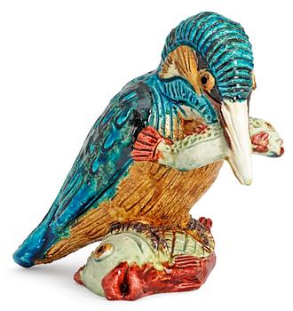 346. A Gunnar Nylund stoneware figure of a kingfisher, Rörstrand.