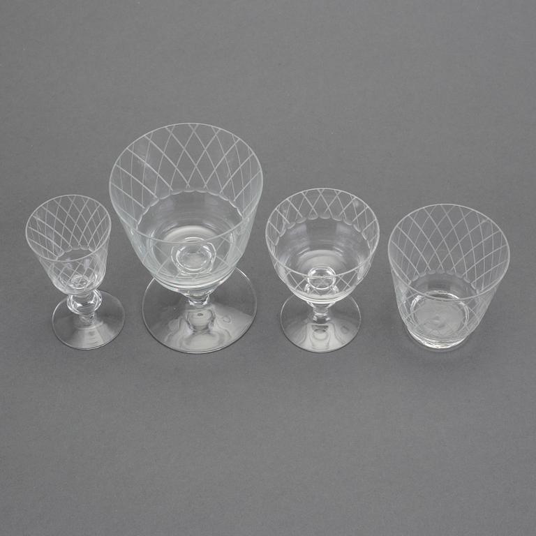 SERVISDELAR, 45 delar, glas, "Sickan", Vicke Lindstrand, Kosta, omkring 1900-talets mitt.