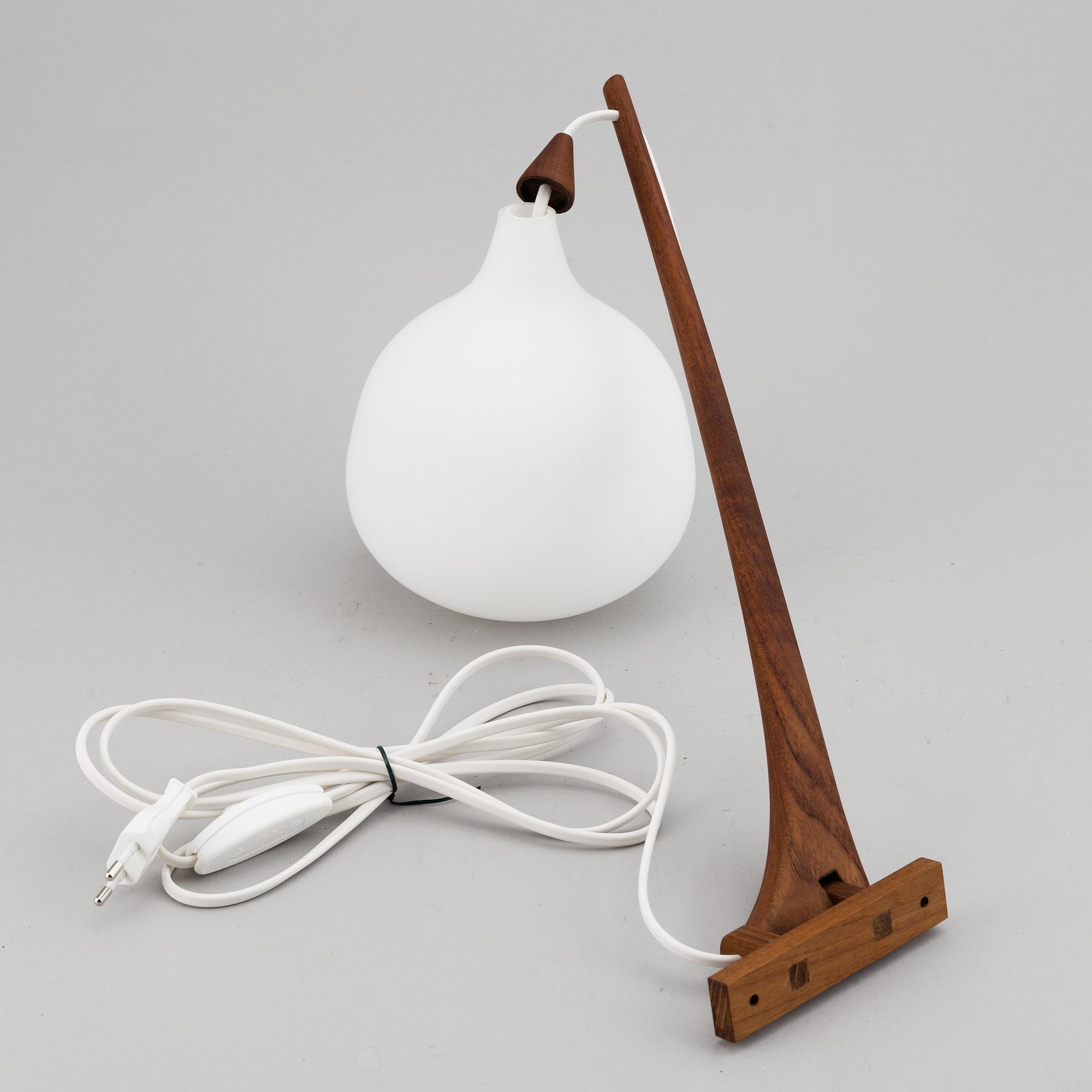UNO & ÖSTEN KRISTIANSSON,  wall light from Luxus, Vittsjö, 1950's/60's.
