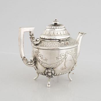 J.D. Schleissner & Söhne probably, an Empire style silver tea pot, Hanau, Germany, around 1900.