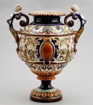 URNA, majolika, Rörstrand, sent 1800-tal.