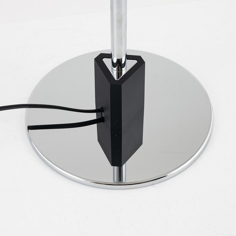 Poul Henningsen, a model 'PH 4/3' table lamp, Louis Poulsen, Denmark.