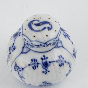 Royal Copenhagen, a 'Musselmalet' porcelain dinner service, Royal Copenhagen, Denmark.