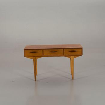 HALLBORD, 1900-talets mitt.