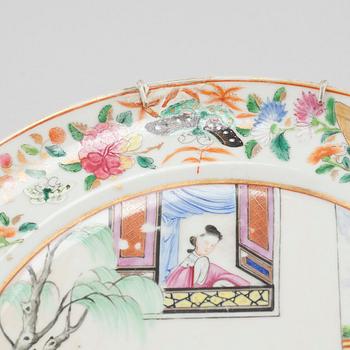 A set of ten different Chinese Kanton porcelain plates, 19th century.