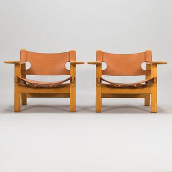 Børge Mogensen, A pair of 'Spanish chairs' for Fredericia Stolefabrik, Denmark.