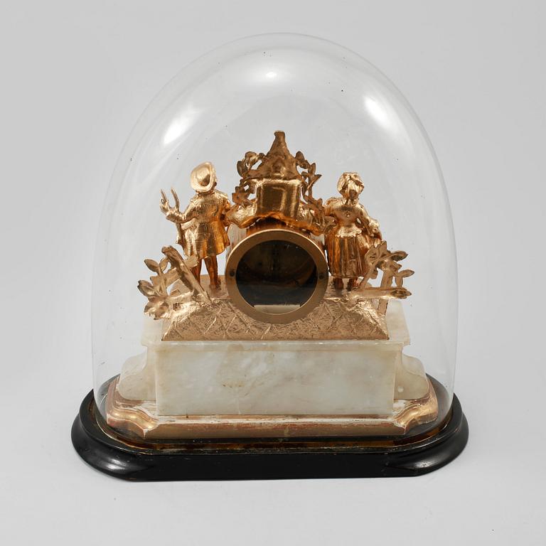 BORDSPENDYL, omkring sekelskiftet 1800/1900.