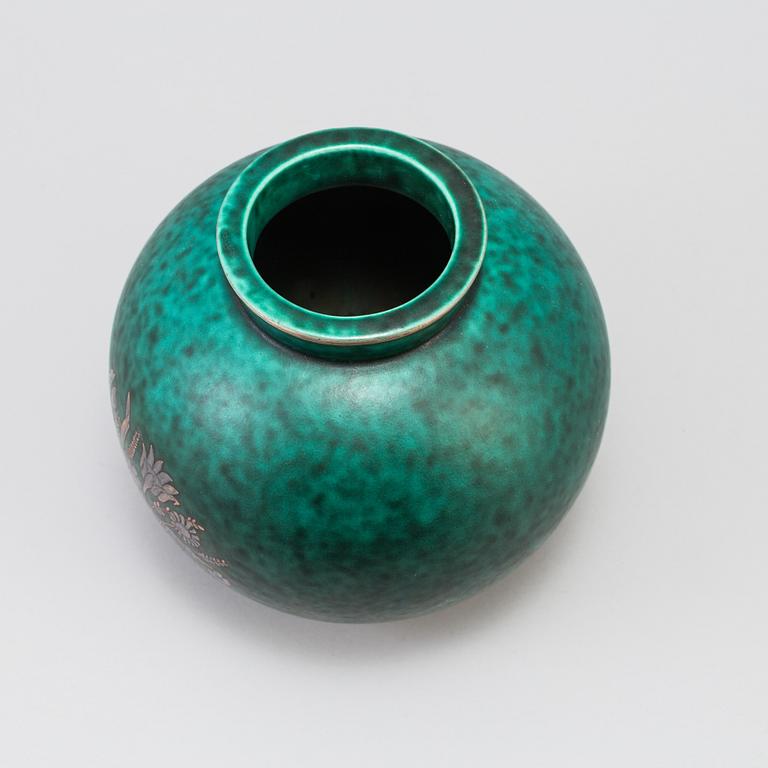 WILHELM KÅGE, vas av stengods, "Argenta", Gustavsberg 1948.