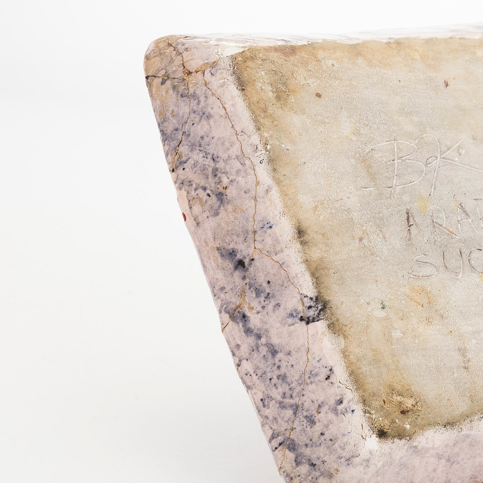 Birger Kaipiainen, vati, kivitavara, signeerattu BK Arabia Suomi.