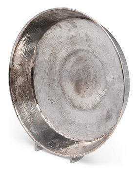 679. Tapio Wirkkala, A SILVER BOWL.