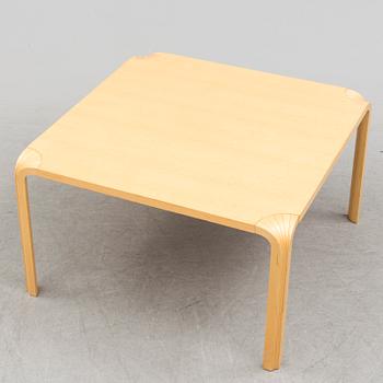 A "MX800B" sofa table, designed by Alvar Aalto for Artek, 20th century.