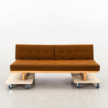 A 1950/60'S BØRGE MOGENSEN DAYBED.