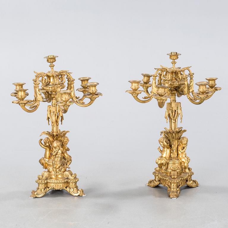 A pair of bronze candelabras from France, second half of the 19th cenutry.