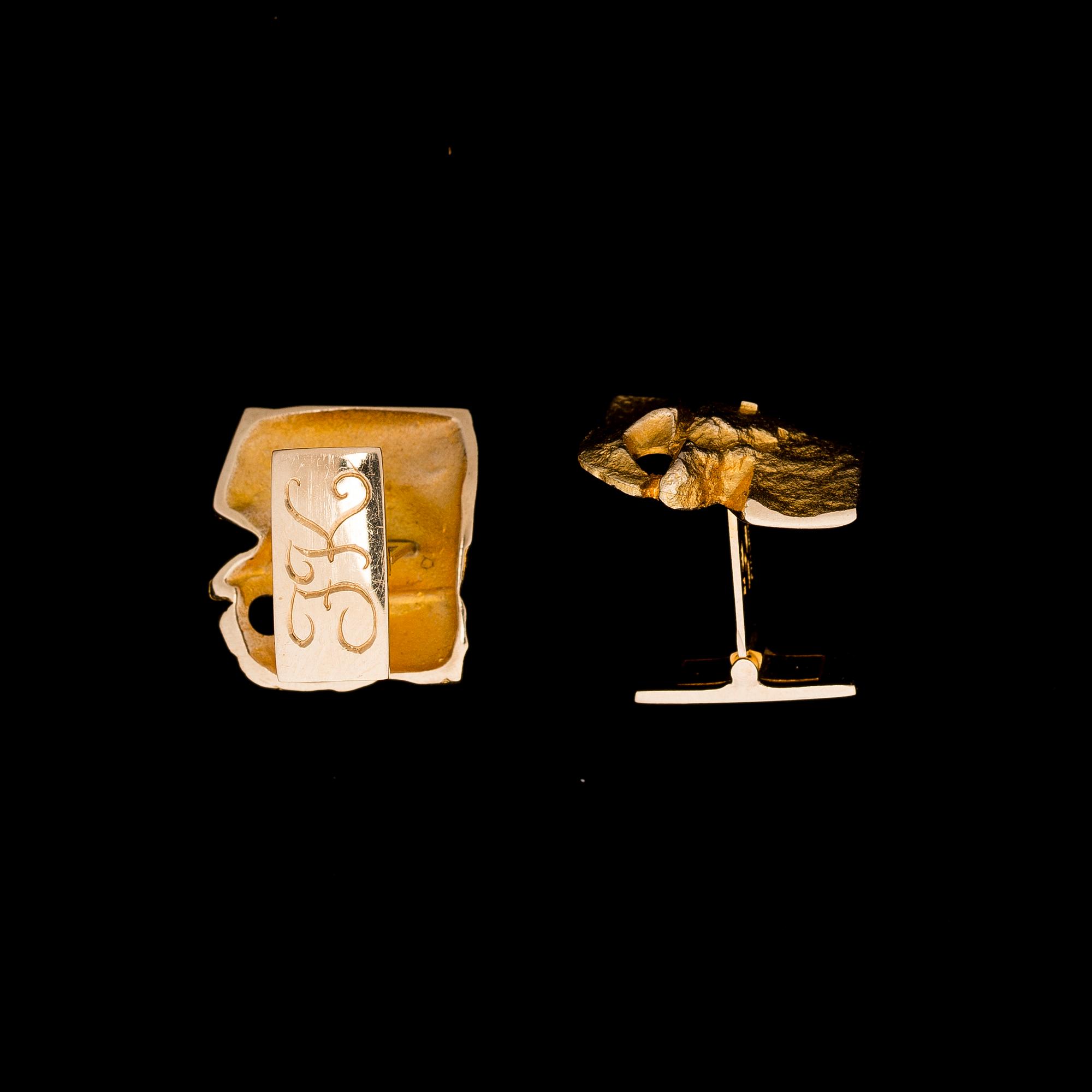 BJÖRN WECKSTRÖM, a pair of cufflinks "elephants", 14K gold. Lapponia 1969.