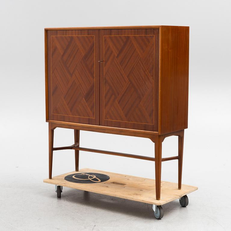 A Swedish Modern bar cabinet, SMI, AB Möbelfabriken Haga, Värnamo, 1940's.