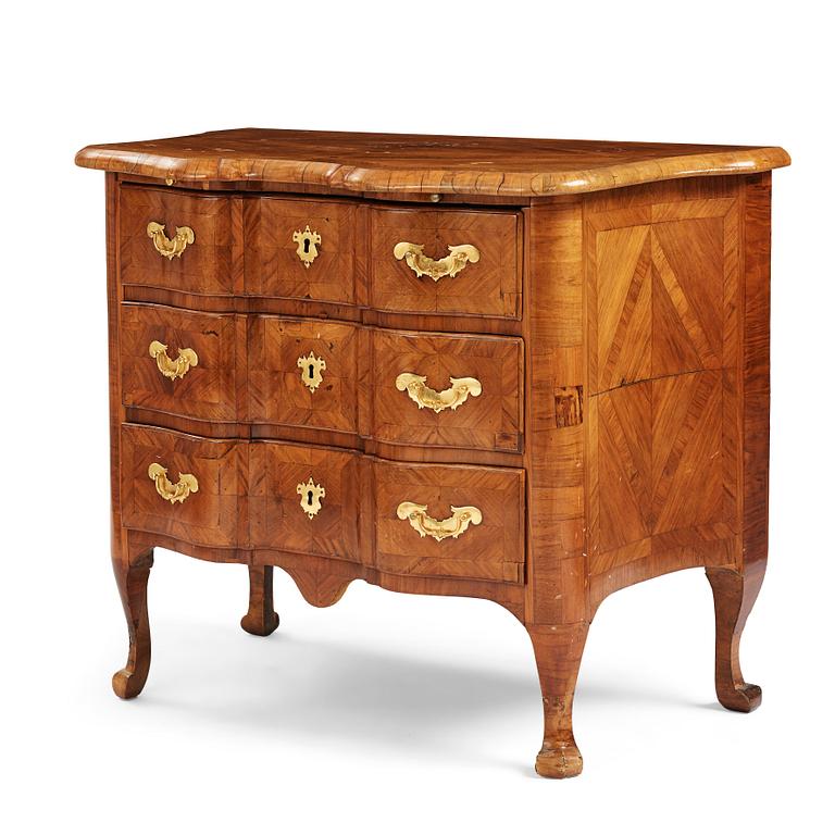 A Swedish late Baroque commode by Johan Hugo Fürloh (master in Stockholm 1724-1745).