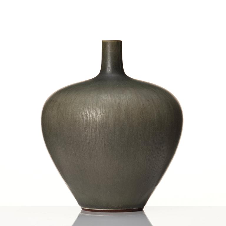 Berndt Friberg, a stoneware vase, Gustavsberg studio, Sweden 1965.
