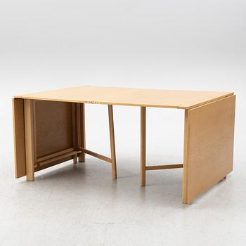 Bruno Mathsson, drop-leaf table, "Maria Flap", Mathsson International, Värnamo.