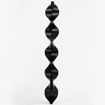 Arne Jones, "Yin-Yang kolonn".