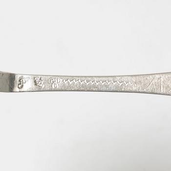 Gottfried Dubois, råttsvanssked, silver, Stockholm 1727.