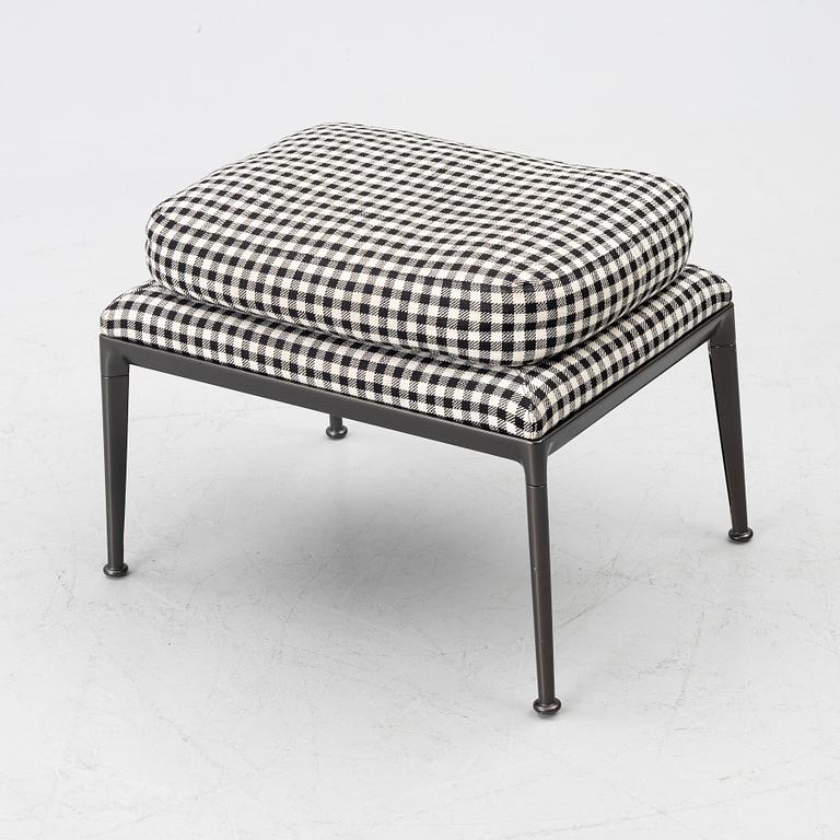 Antonio Citterio, a footstool/ottoman, Mirto/B&B Italia, Italy, contemporary.